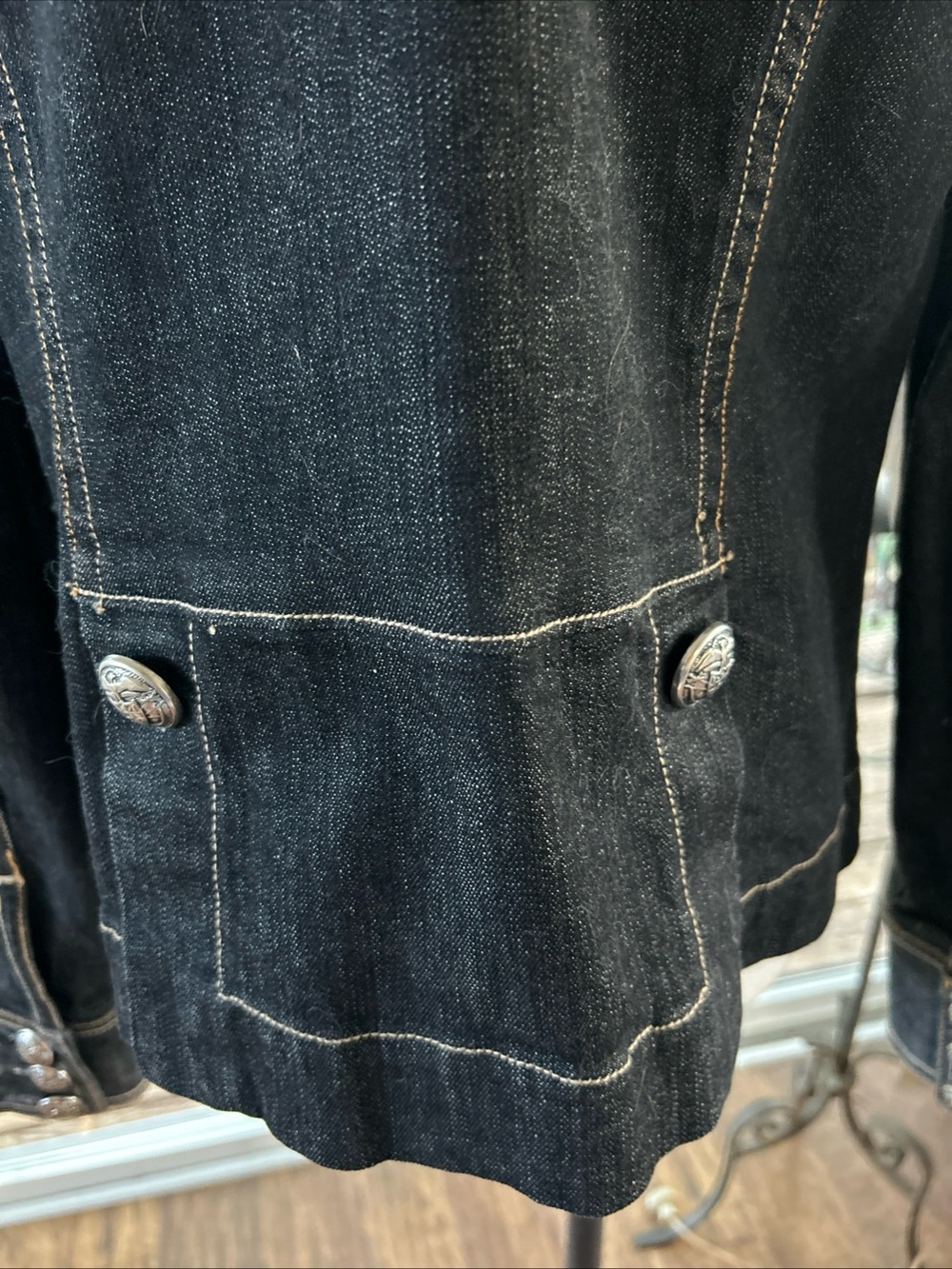 Vintage Old Navy Dark Blue Denim Military-Style Jacket with Contrast Stitching L - Picture 8 of 12